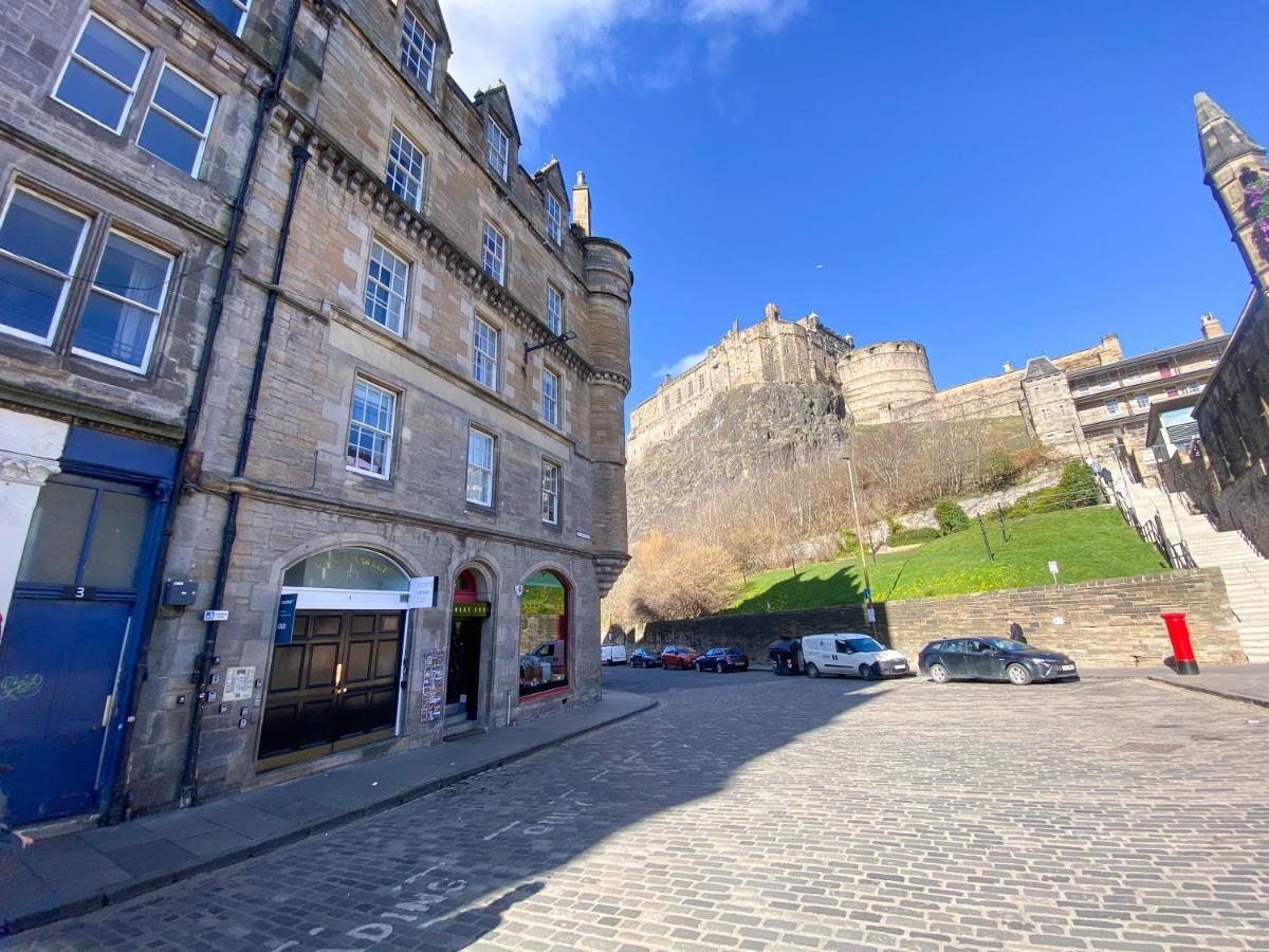 Snug Studio On The Grassmarket, 5Mins From Castle Edinburgh Exterior photo